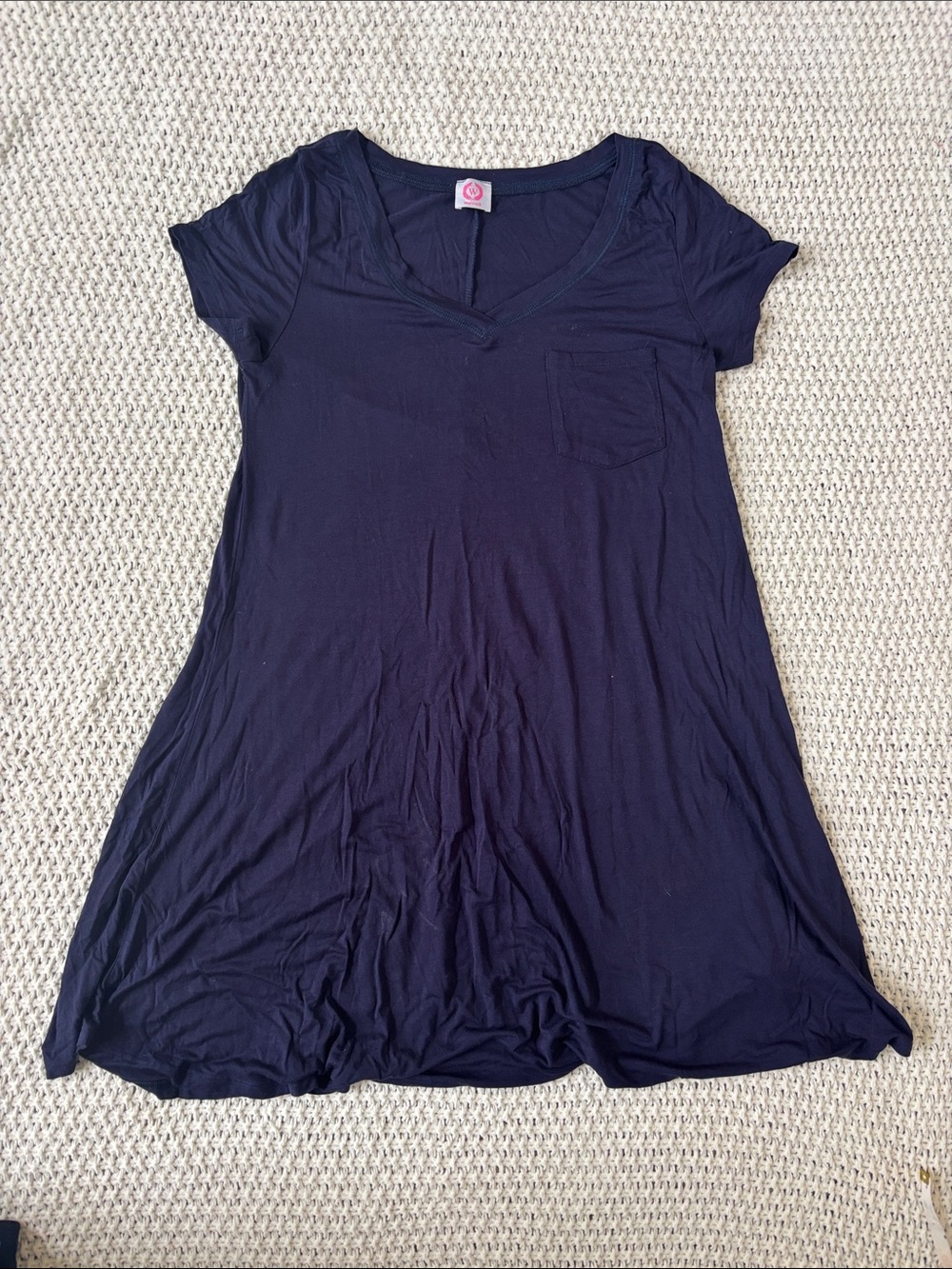 Women’s Short Sleeve Wanna B V-Neck Pocket T Shirt Dress in Navy Blue